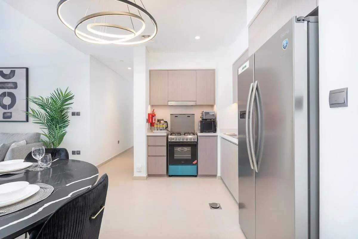Gorgeous 2-Bedroom In Downtown Dubai, Near Burj Khalifa! 0*, Dubai
