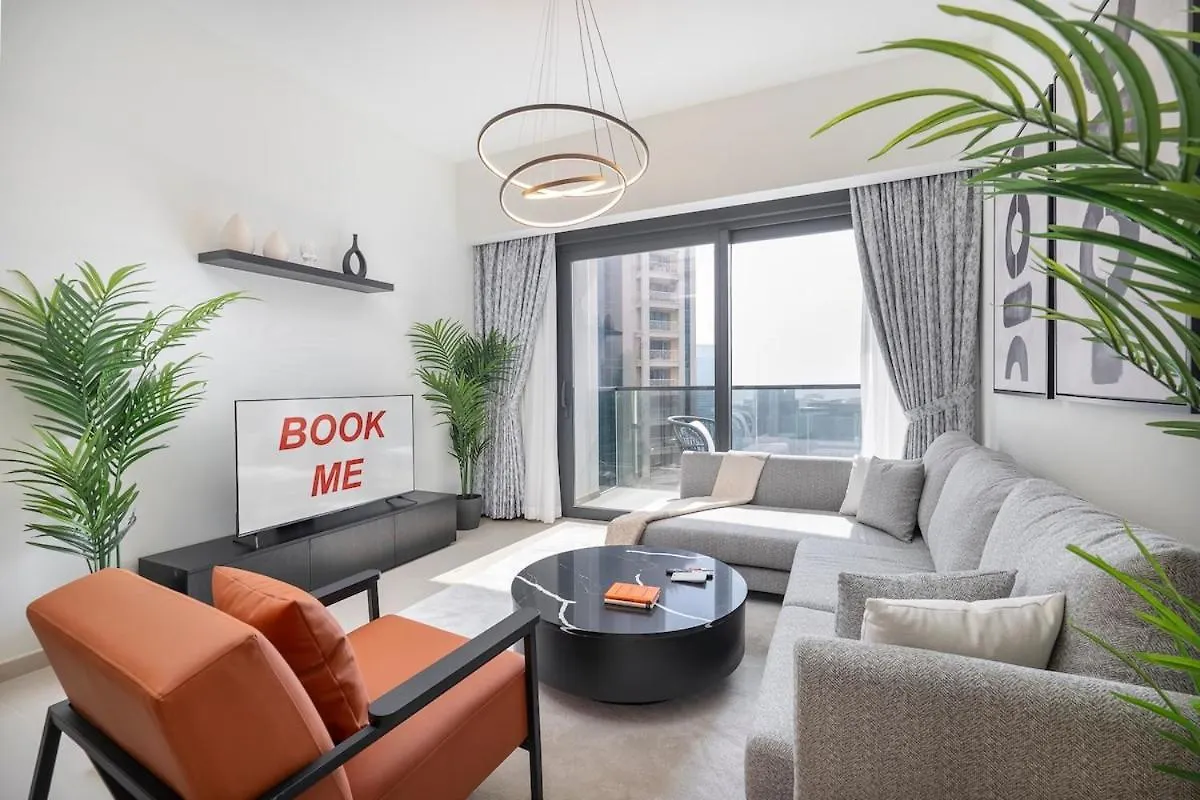Gorgeous 2-Bedroom In Downtown Dubai, Near Burj Khalifa! contacts